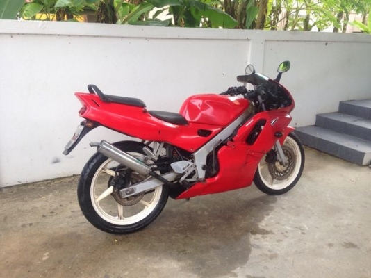 Honda NSR 150rr 2 จังหวะ รถในตำนาน ปี38 เครื่องดีมาก(รถเทิรน์หน้าร้าน) Honda NSR 150rr 2 จังหวะ รถในตำนาน ปี38 เครื่องดีมาก(รถเทิรน์หน้าร้าน)