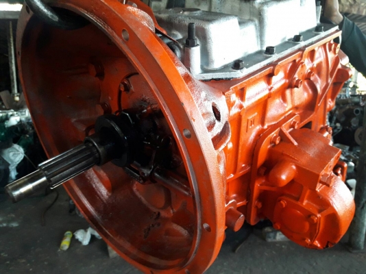 เกียร์ ISUZU ครัช 14''  7เกียร์เดินหน้า มีเกียร์ฝาก