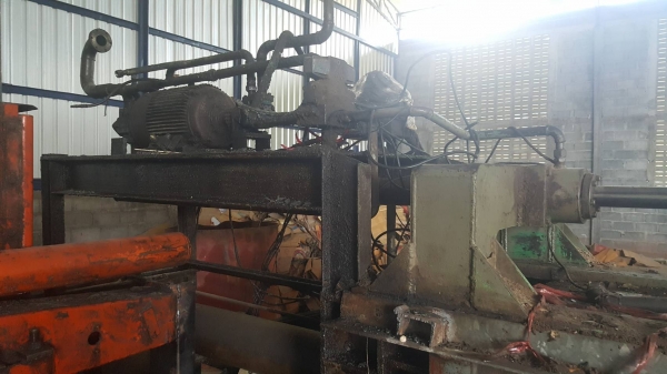 ขาย เครื่องอัด วัสดุรีไซเคิลแบบฝังแนวนอน อุปกรณ์ครบติดตั้ง ราคาต่อรองได้ ขาย เครื่องอัด วัสดุรีไซเคิลแบบฝังแนวนอน อุปกรณ์ครบติดตั้ง ราคาต่อรองได้