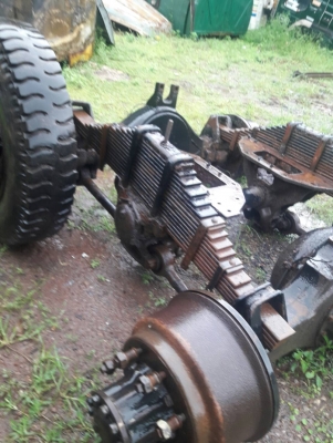 ชุดเพลาแท่นพร้อมแหนบ HINO F17 ชุดเพลาแท่นพร้อมแหนบ HINO F17