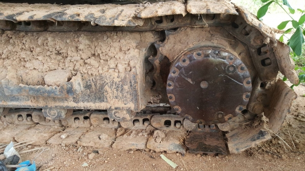 ขาย แบคโฮ CAT E120B เครื่องเดิม ปั้มดี เอวไม่หลวม ช่วงล่างโซ่ไม่สวย โรลเลอร์ต้องเปลี่ยน 6 อัน เอกสารใบซื้อขาย ขาย แบคโฮ CAT E120B เครื่องเดิม ปั้มดี เอวไม่หลวม ช่วงล่างโซ่ไม่สวย โรลเลอร์ต้องเปลี่ยน 6 อัน เอกสารใบซื้อขาย