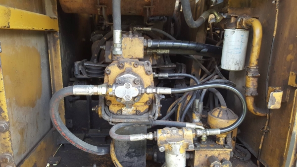 ขาย แบคโฮ CAT E120B เครื่องเดิม ปั้มดี เอวไม่หลวม ช่วงล่างโซ่ไม่สวย โรลเลอร์ต้องเปลี่ยน 6 อัน เอกสารใบซื้อขาย ขาย แบคโฮ CAT E120B เครื่องเดิม ปั้มดี เอวไม่หลวม ช่วงล่างโซ่ไม่สวย โรลเลอร์ต้องเปลี่ยน 6 อัน เอกสารใบซื้อขาย