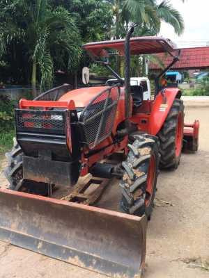 kubota m6040 พร้อมอุปกรณ์ รถปี56
