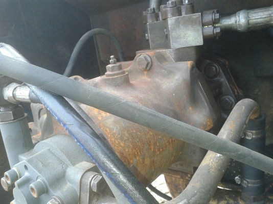 ขาย!! >>> Komatsu Pc200 รุ่น 6 ไฟฟ้าครบ พร้อมใช้งาน <<< เบอร์ติดต่อ 098-7155789 086-4631102