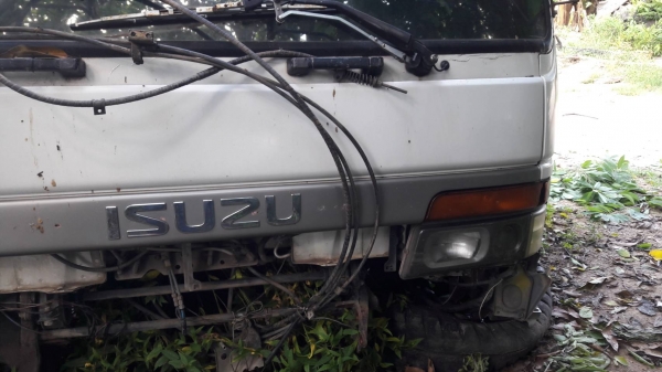 ฝากขายหัวเก๋งอีซูซุMZอุปกรณ์ครบ