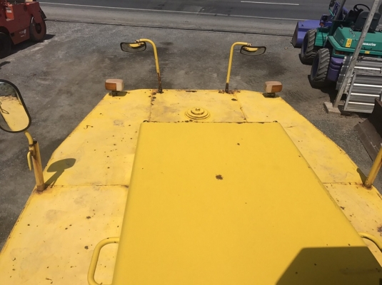 ยอดนิยม รถบด 7 ล้อยาง SAKAI T2 เครื่อง ISUZU FROM JAPAN สนใจติดต่อ 063-9316985 ID LINE : 0639316985 ครับ