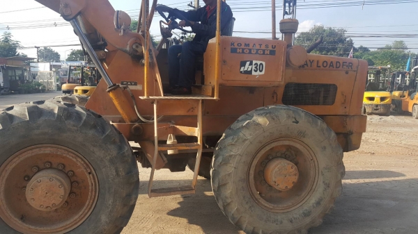 ขายรถตัก JH30B สภาพดี พร้อมใช้งาน