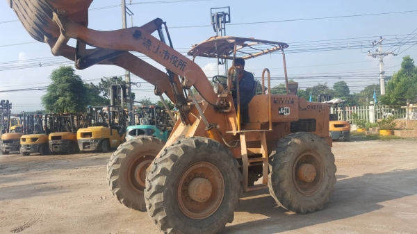 ขายรถตัก JH30B สภาพดี พร้อมใช้งาน