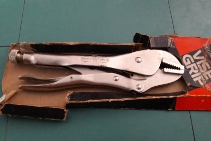 ขายคีมล็อกVISE GIRP 10R MADE IN USA. ใหม่เก่าเก็บ