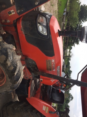 รถไถ70แรง