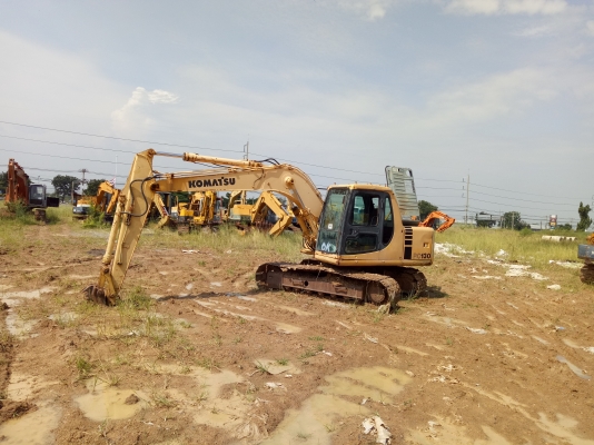 รถขุดมือสอง รถขุดมือสอง