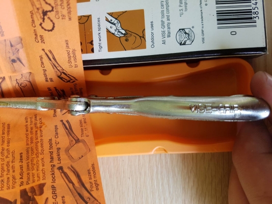 ขายคีมล็อกVISE GIRP 4LN MADE IN USA. เก่าเก็บ ขายคีมล็อกVISE GIRP 4LN MADE IN USA. เก่าเก็บ
