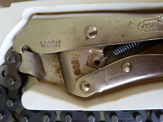 ขายคีมล็อกโซ่ VISE GRIP 20R MADE IN USA. ใหม่เก่าเก็บแท้ๆ