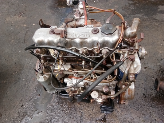 เครื่องยนต์ อิซุสุ  C190 สวยๆไม่มีไอ