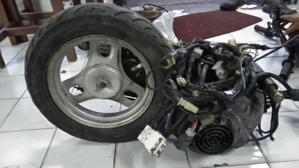 เครื่องก่อน ZXพร้อมล้อกดไม่ลง