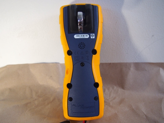 เครื่องเช็คสัญญาณโทรศัพท์และหาจุดขาดได้ในตัว Fluke TS54