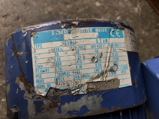 ขายมอเตอร์เกียร์ Hyponic drive Sumitomo 1/3HP. 380V มีระบบเบรคในตัว อัตราทด 1:120 เพลาออกประมาณ 12รอบต่อนาที สภาพสวยมาก หมุนนิ่ม พร้อมใช้งาน