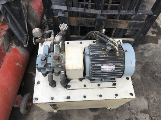 ขายชุดปั้มน้ำมันไฮโดรลิคแบบ 2ตอน Nachi Made in Japan ขนาดมอเตอร์ 5HP. 380V สภาพสวย พร้อมใช้งาน