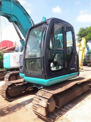 มาใหม่ จ้า  KOBELCO SK60SR YT01  เก่าญี่ปุ่นแท้  มีลายแย๊ก  3,XXX  ชั่วโมง  เครื่องปั๊มดี  พร้อมใช้  โทร 089-3818694  ดวงนภา