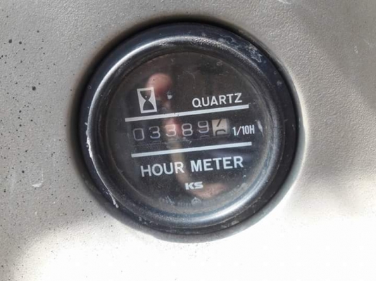 มาใหม่ จ้า  KOBELCO SK60SR YT01  เก่าญี่ปุ่นแท้  มีลายแย๊ก  3,XXX  ชั่วโมง  เครื่องปั๊มดี  พร้อมใช้  โทร 089-3818694  ดวงนภา