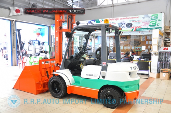 ขายรถโฟล์คลิฟท์มือสอง TOYOTA รุ่น 7FD25-30842 นำเข้าจากประเทศญี่ปุ่น 100\% ไม่เคยใช้งานในไทย