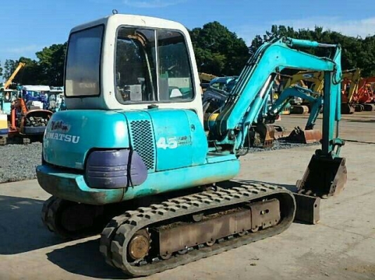 มาใหม่จ้า  KOMATSU PC45-1  เก่าญี่ปุ่นแท้  เดิมๆๆ  สภาพสวย  เครื่องปั๊มดี  พร้อมใช้ โทร 089-7462641  เจ็สุวรรณีจ้า