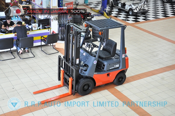 ขายรถโฟล์คลิฟท์มือสอง TOYOTA รุ่น 3FG15-14607 นำเข้าจากประเทศญี่ปุ่น 100\% ไม่เคยใช้งานในไทย