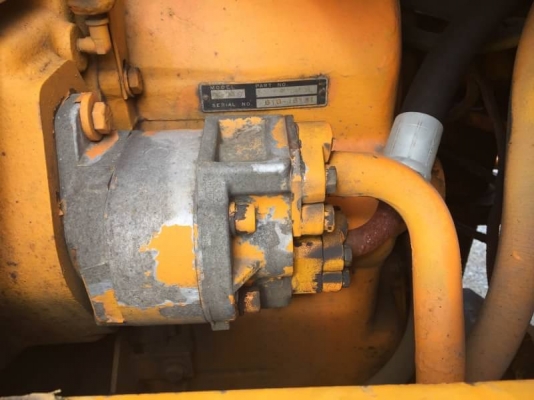 ขายถูก KOMATSU 510 สภาพสวย นำเข้าจากญี่ปุ่น โทร.090-986-2521 อ๊อบ