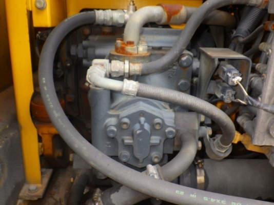 ขาย KOMATSU PC120-6E นำเข้าจากญี่ปุ่น โทร.090-986-2521 อ๊อบ