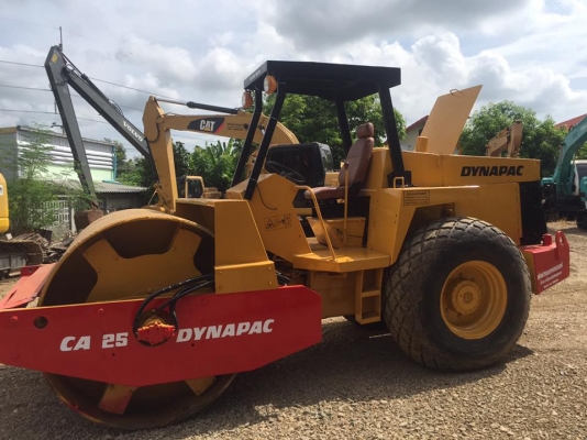รถบด DYNAPAC CA25(PD)