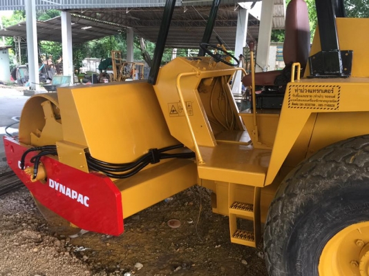 รถบด DYNAPAC CA25(PD)