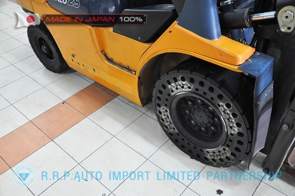 ขายรถโฟล์คลิฟท์มือสอง TOYOTA รุ่น 7FG25-11970 นำเข้าจากประเทศญี่ปุ่น 100\% ไม่เคยใช้งานในไทย