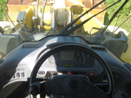 KOMATSU WA380-6 รุ่นใหม่กว่าห้างในไทย นำเข้าจากญี่ปุ่น สภาพดีมากสวยแบบเดิมๆมาเลยครับ