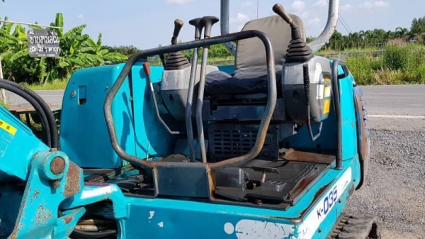 ขายด่วนรถแบคโฮคูโบต้าK35คอลโทลน้ำมันสั้นปั้มนี้วติดลายหัวกะแทกเทียบเท่าPC35รถนอกสถาพดีพร้อมใช้เพิ่งนำเข้ามายังไม่เคยใช้งานในไทยเลย