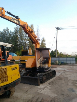 รถแบคโฮ HANIX S&amp;B30 รถเก่านอกพึ่งนำเข้ามา ยังไม่เคยใช้งานในไทย เป็นตัวเดียวกับ MITSUBISHI MX55  เครื่องดี ปั๊มดี เร็วแรงไม่โหลด แทรกยางใหม่แกะกล่อง ตัวเดินใหญ่ บูมอาร์มบูทสลักแน่น พร้อมใช้งาน มีเอกสารใบอินวอยซ์