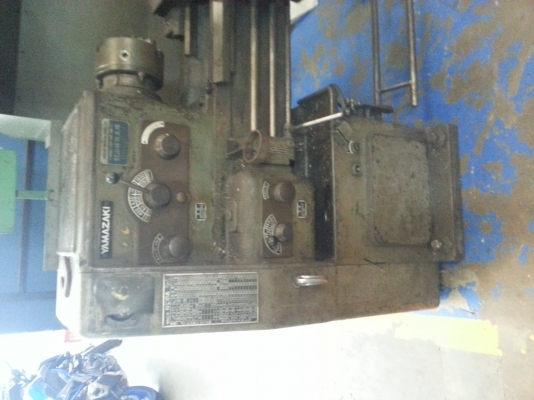 เครื่องกลึงมือ เครื่องกลึงมือ