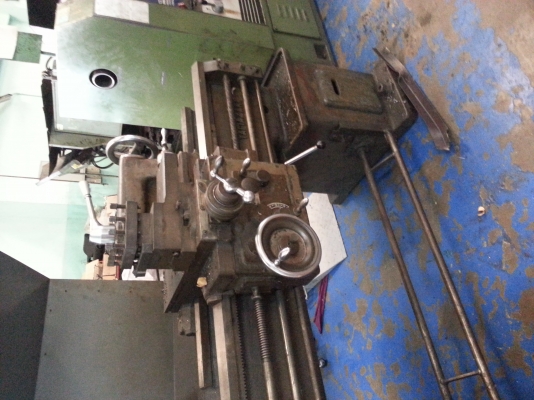 เครื่องกลึงมือ เครื่องกลึงมือ