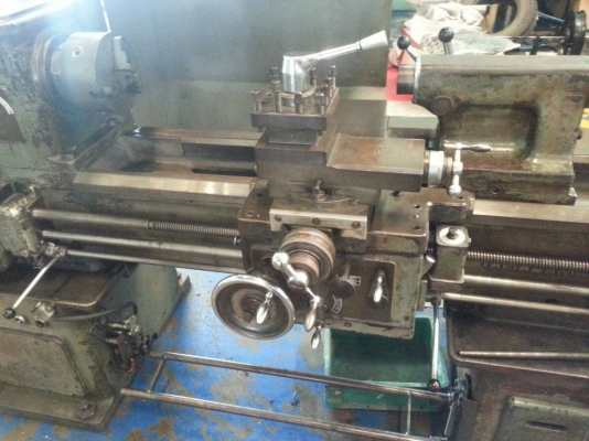 เครื่องกลึงมือ เครื่องกลึงมือ