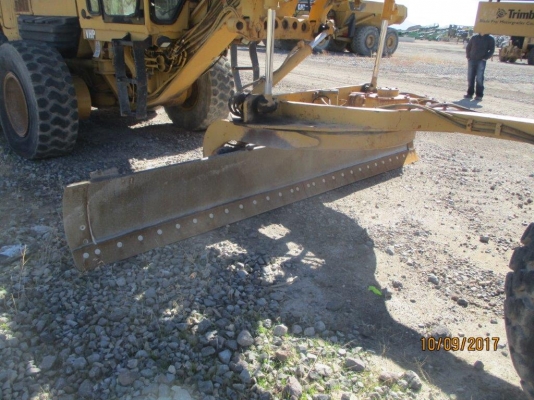 (สั่งนำเข้า) ราคาถูกๆ 140H#APMxxxx ปี2004 8,700ชม. Rear Ripper ราคาถูกๆ 092-929-9942 ธีรเทพ