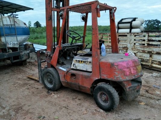 Toyota Forklife 2.5ตัน เครื่องดีเชล 0821109440