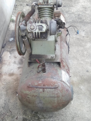 ปั๊มลม 2 สูบ