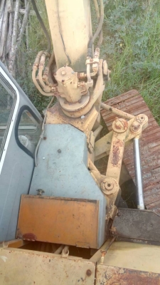 KOMATSU PC 60-2 KOMATSU PC 60-2