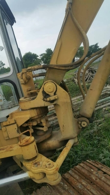 KOMATSU PC 60-2 KOMATSU PC 60-2