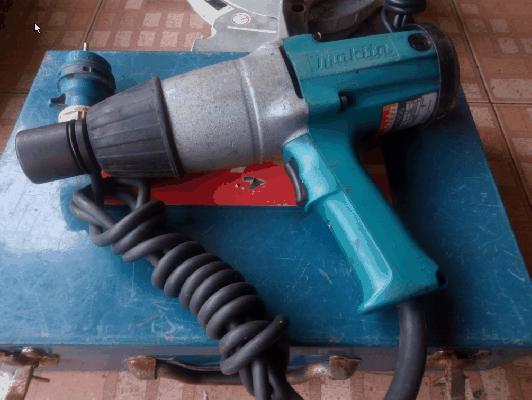 บล๊อคไฟฟ้าMakita6906 (6หุน) บล๊อคไฟฟ้าMakita6906 (6หุน)