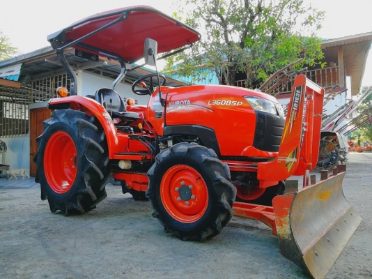 คูโบต้า L3608SP 4 WD ทำงาน 412 ชั่วโมง..ชุดดันหน้า..ตัดหญ้าใหม่ จัดส่งฟรี ราคา 375000 บาท ..0856511968