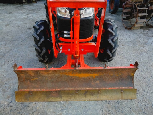 คูโบต้า L3608SP 4 WD ทำงาน 412 ชั่วโมง..ชุดดันหน้า..ตัดหญ้าใหม่ จัดส่งฟรี ราคา 375000 บาท ..0856511968