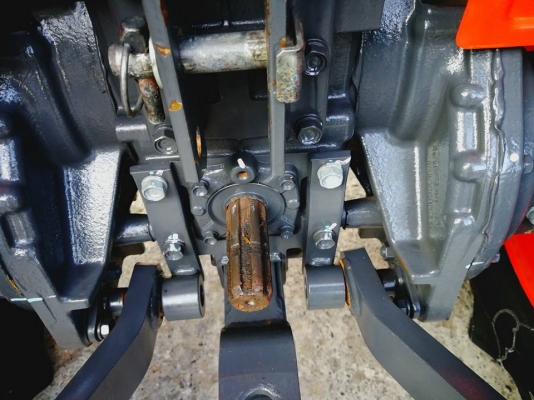 คูโบต้า L3608SP 4 WD ทำงาน 412 ชั่วโมง..ชุดดันหน้า..ตัดหญ้าใหม่ จัดส่งฟรี ราคา 375000 บาท ..0856511968