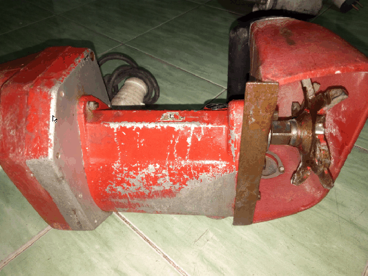 เครื่องเซาะร่อง,กรีดผนัง,ผ่าผนัง MACROZA รุ่น M-90 เครื่องเซาะร่อง,กรีดผนัง,ผ่าผนัง MACROZA รุ่น M-90