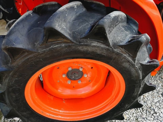 คูโบต้า L3608DT 4 WD..เดิมๆแน่นๆทำงาน 588 ชั่วโมง ดันดินหน้า... ผานหลังใหม่ ราคา 345000 บาท..0856511968