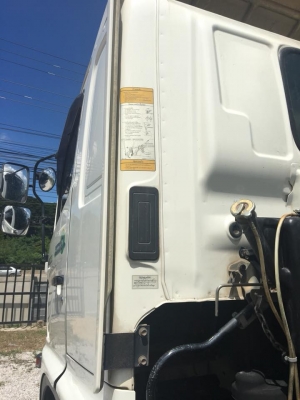 ขายหัวลาก Hino S 500 FM1A 344 ปี 57 พร้อมหางพื้นเรียบ 3เพลาแท้ปี57 ยาว12.5เมตร ยางสวย ราคาต่อรอง ขายหัวลาก Hino S 500 FM1A 344 ปี 57 พร้อมหางพื้นเรียบ 3เพลาแท้ปี57 ยาว12.5เมตร ยางสวย ราคาต่อรอง